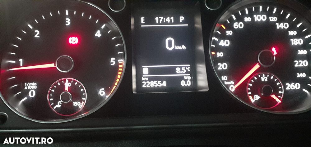 Volkswagen Passat - 14