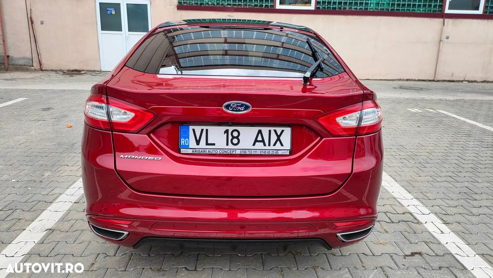 Ford Mondeo 2.0 TDCi Powershift - 6