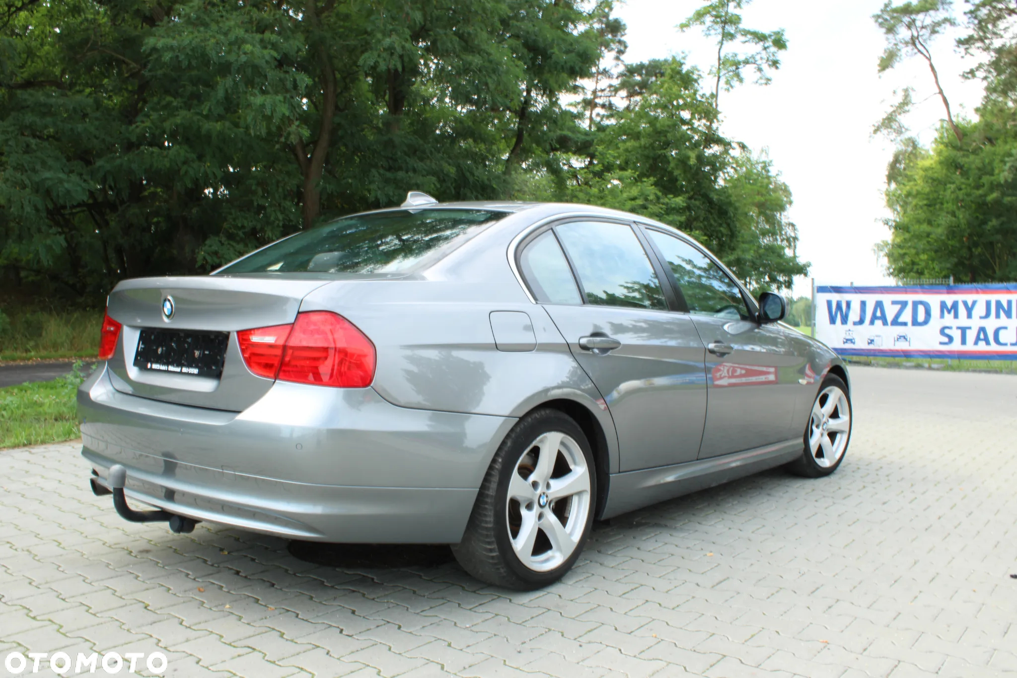 BMW Seria 3 318i Edition Exclusive - 4