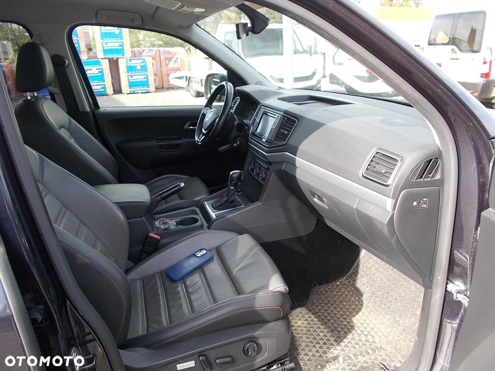 Volkswagen Amarok - 27