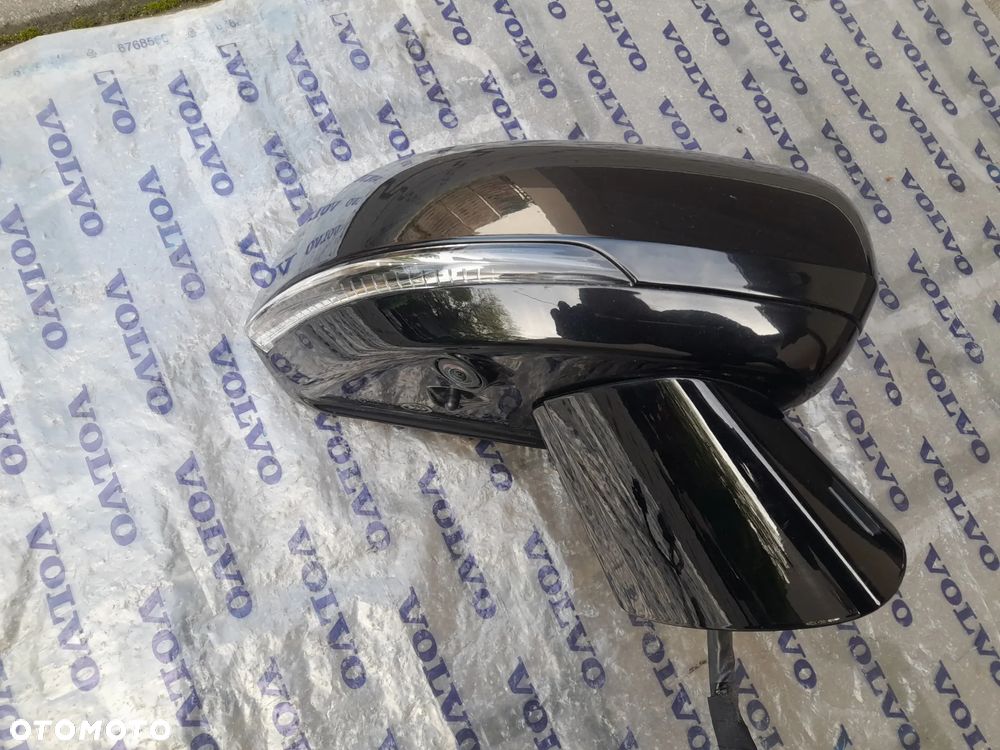 LUSTERKO PRAWE 15PIN+ KAMERA ASYSTENT VOLVO S60 III 18R CZARNE 019 USA - 1