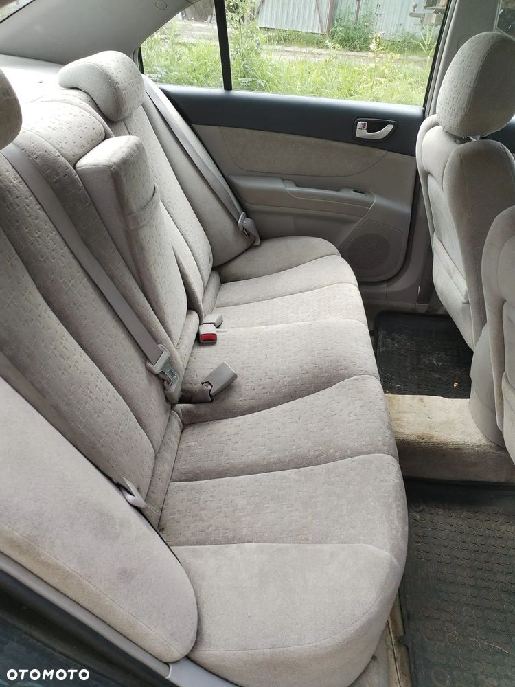 Hyundai Sonata 3.3 V6 GLS Prestige - 12