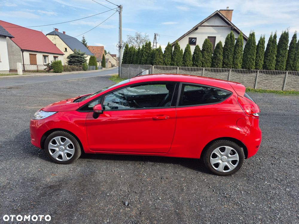 Ford Fiesta - 8