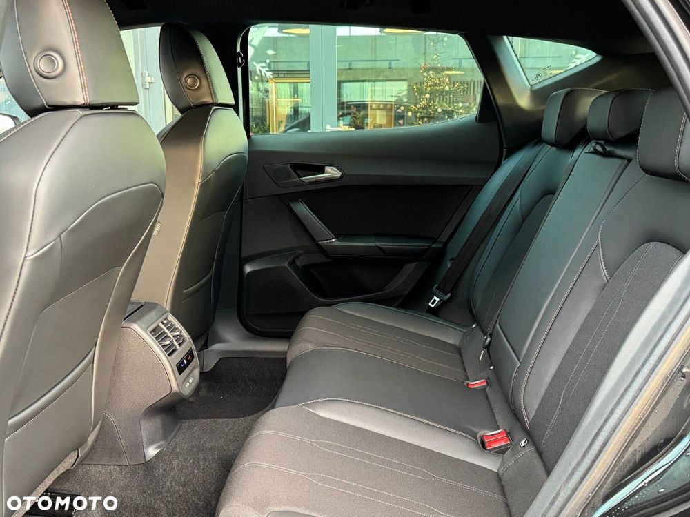 Cupra Formentor 1.5 eTSI mHEV DSG - 37