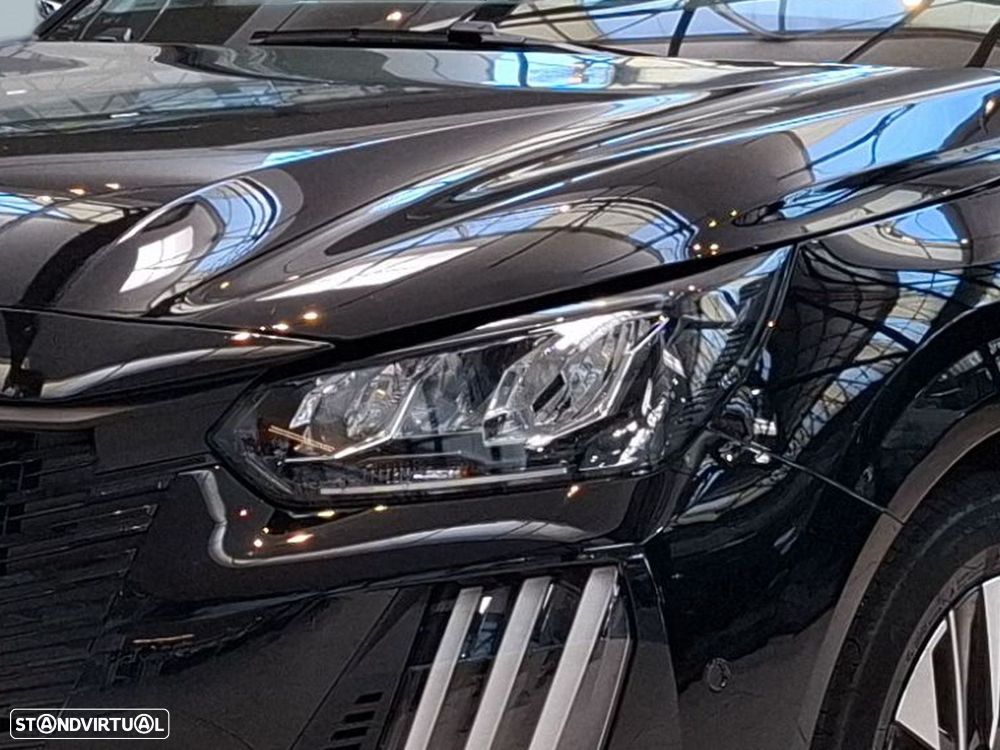 Peugeot 208 1.2 PureTech Allure — fotografia 7