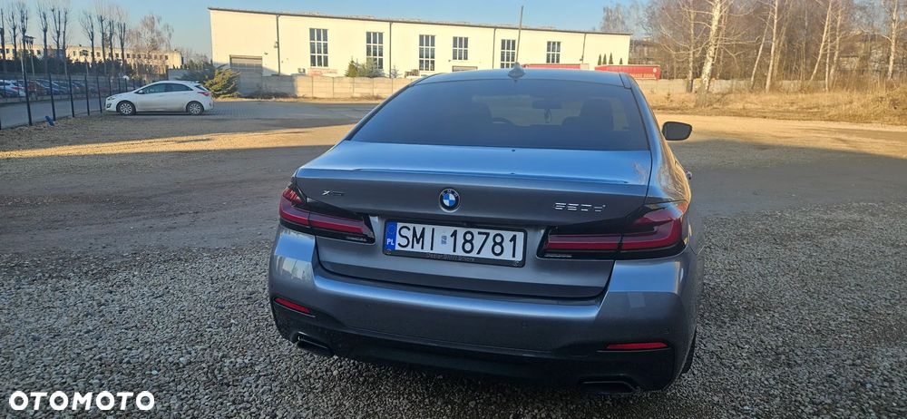 BMW Seria 5 520d xDrive M Sport sport - 8