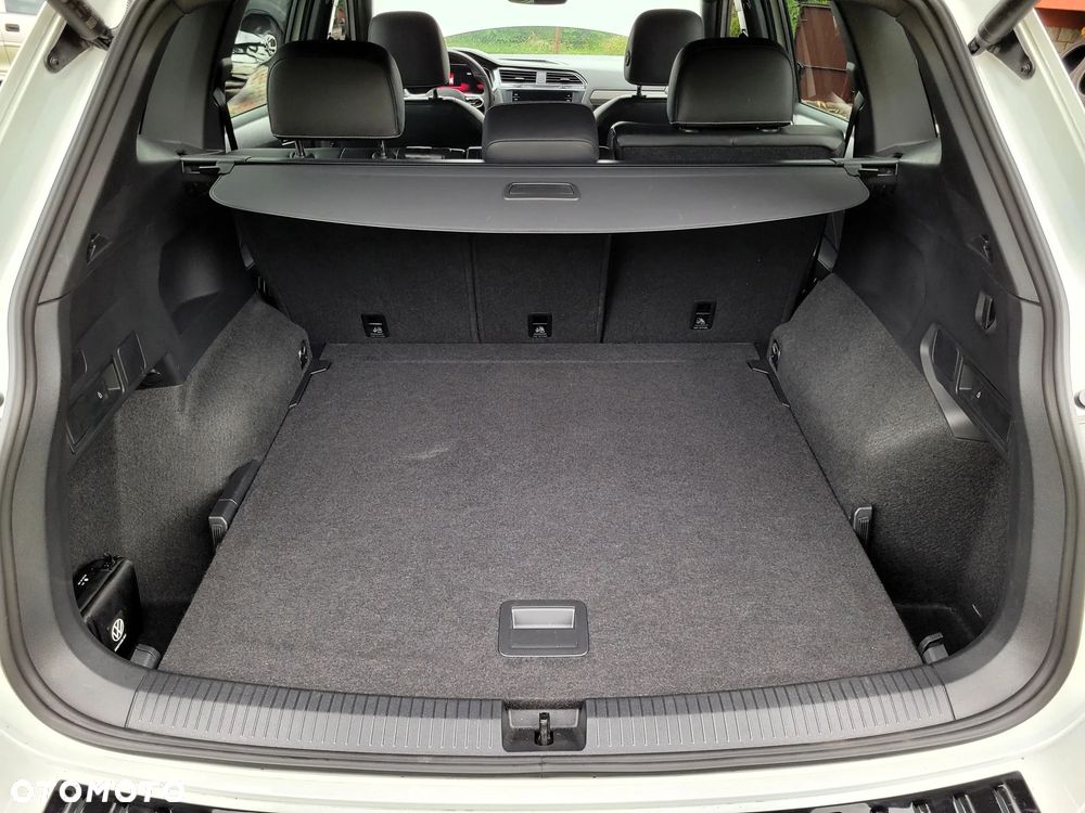 Volkswagen Tiguan - 37