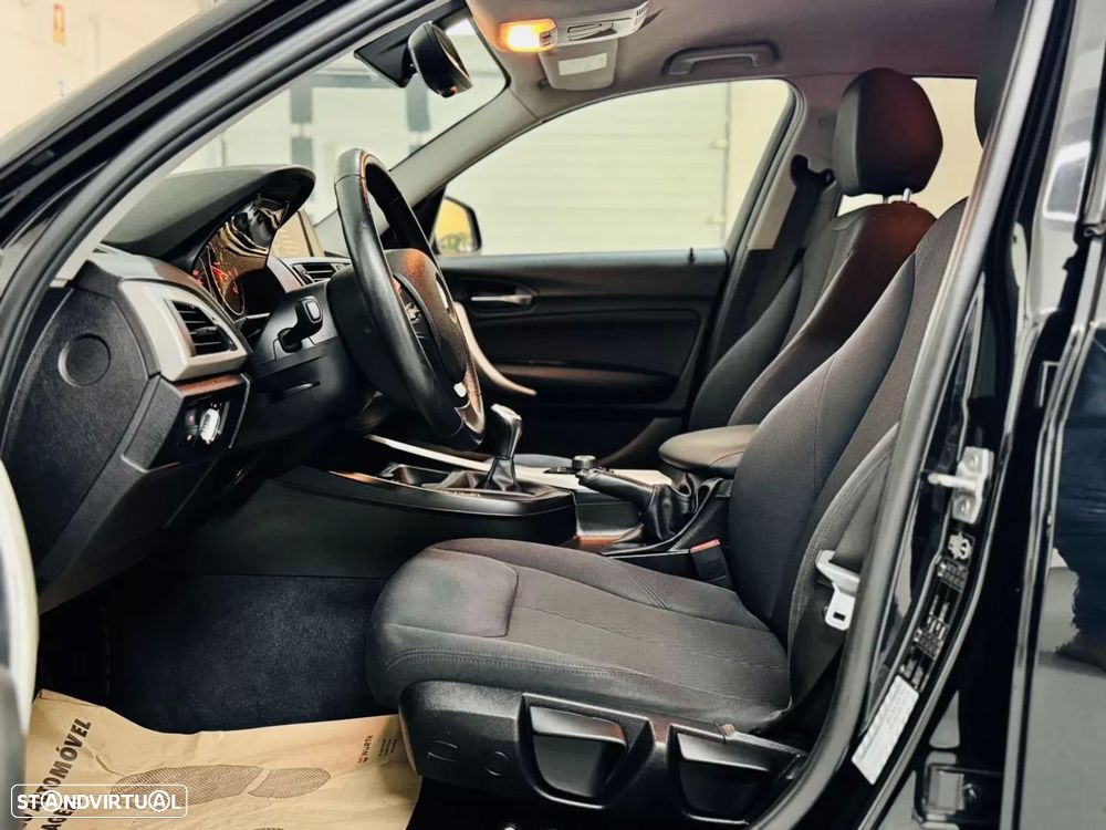 BMW 118 d Line Sport - 23