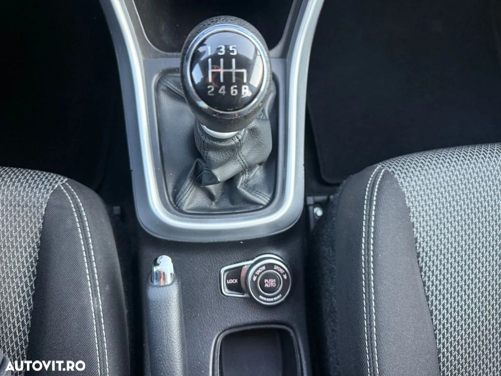 Suzuki SX4 1.9 DDIS DPF 4x4 Comfort - 14