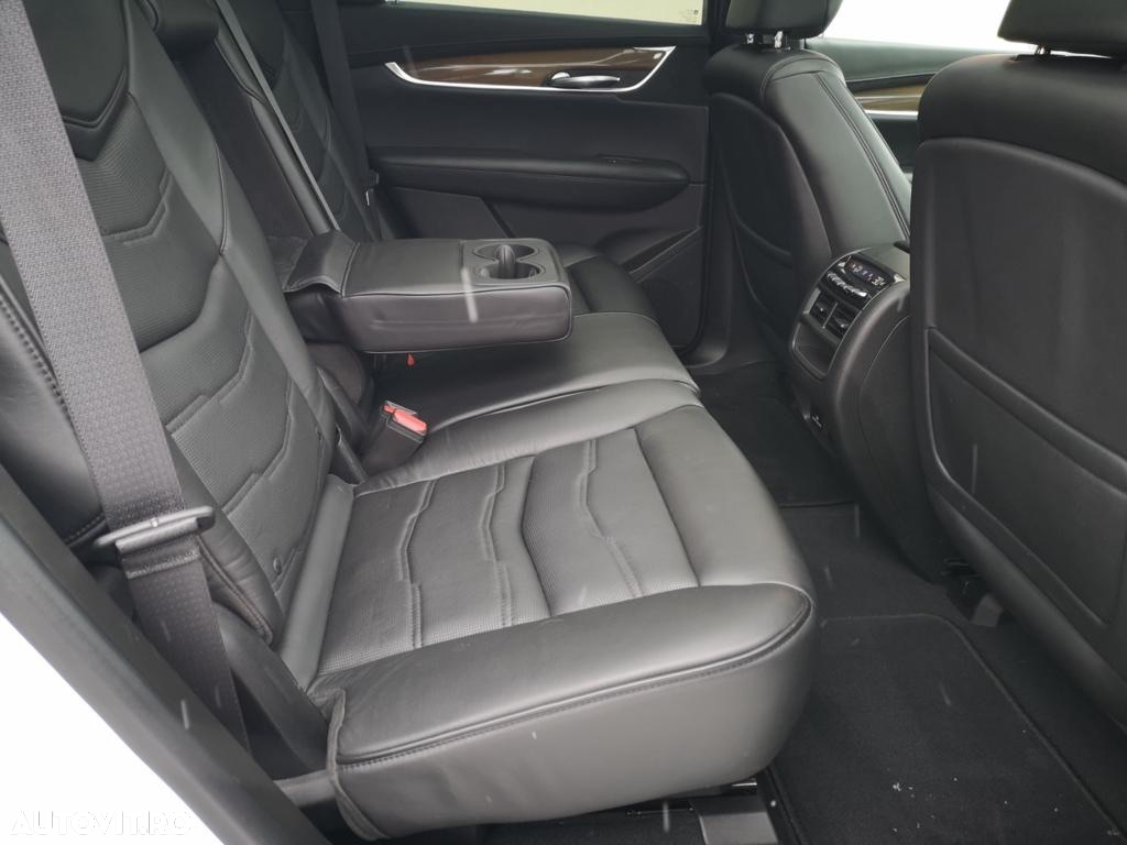 Cadillac XT5 - 9
