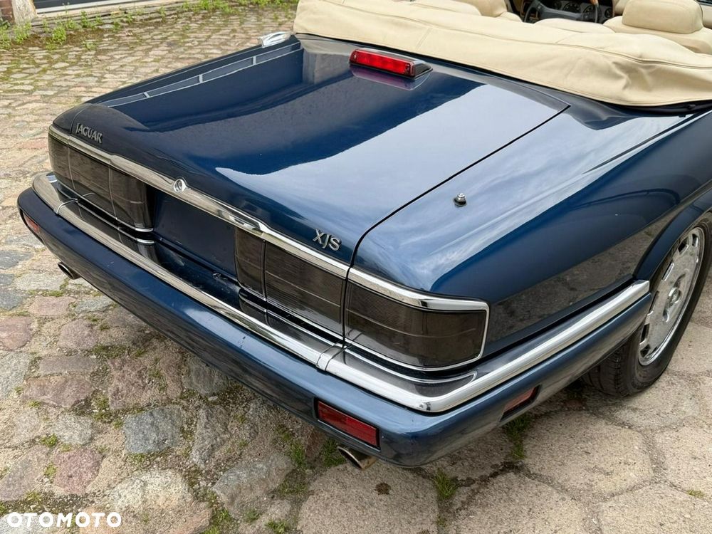 Jaguar XJS - 18