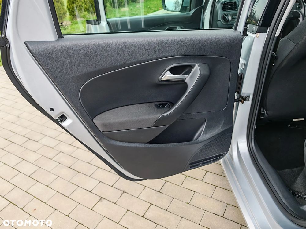 Volkswagen Polo 1.2 TSI Comfortline - 22