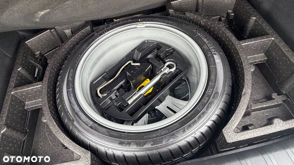 Peugeot 308 PureTech 130 EAT6 Stop & Start Active - 23