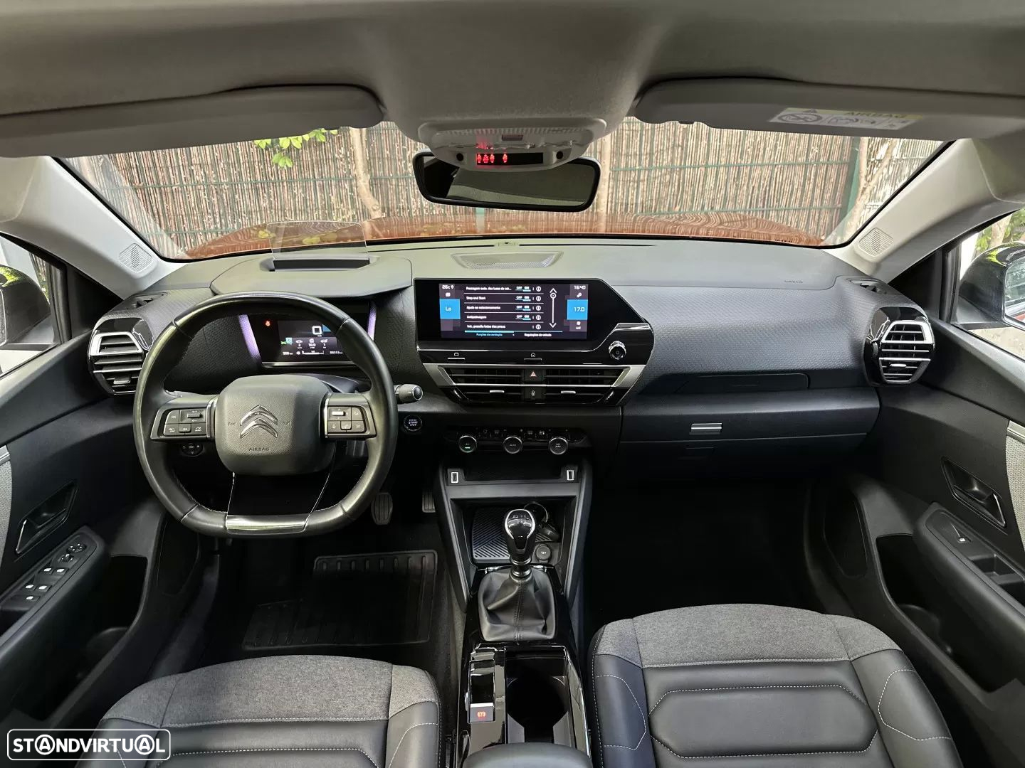 Citroën C4 PureTech 130 Stop&Start SHINE - 9