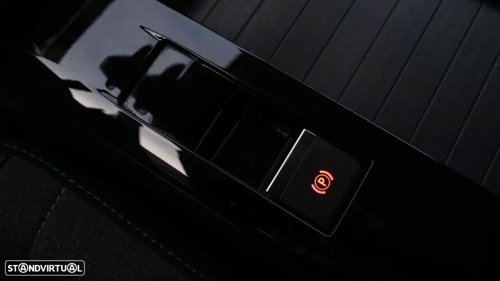 Citroën C4 1.5 BlueHDi Shine EAT8 - 34