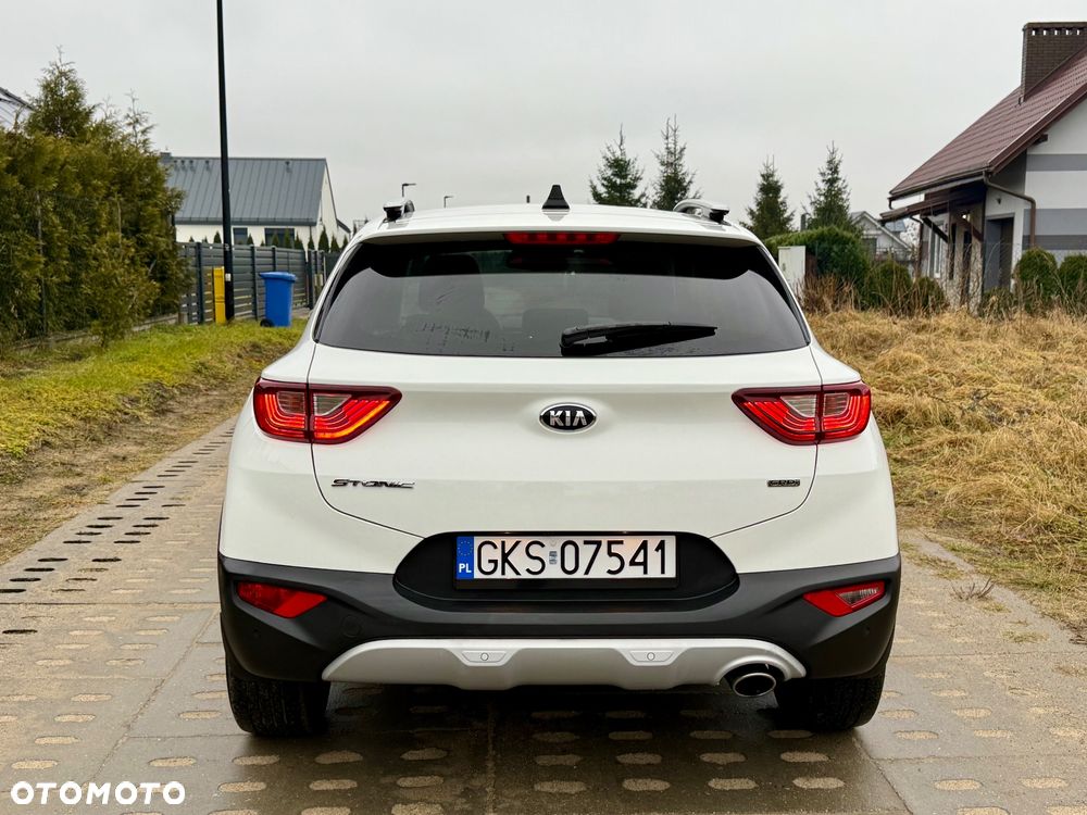 Kia Stonic 1.6 CRDi SCR XL - 24