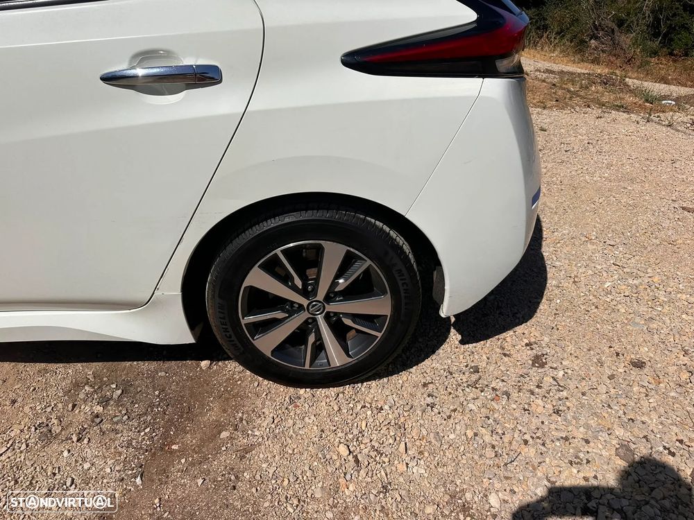 Nissan Leaf 40 kWh Acenta - 13