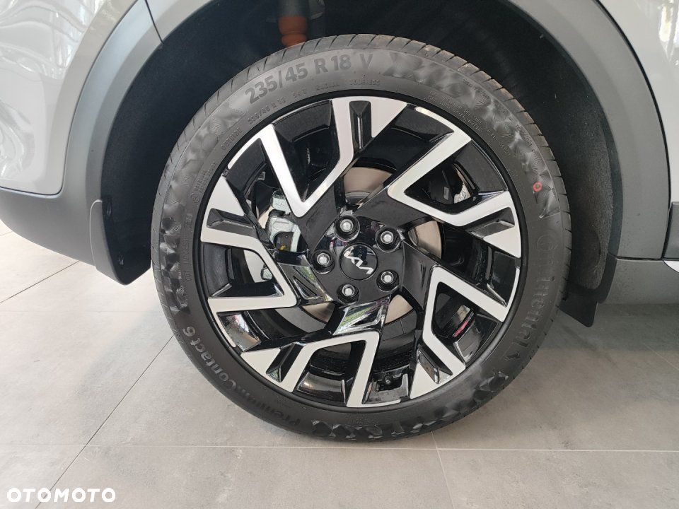 Kia XCeed - 10