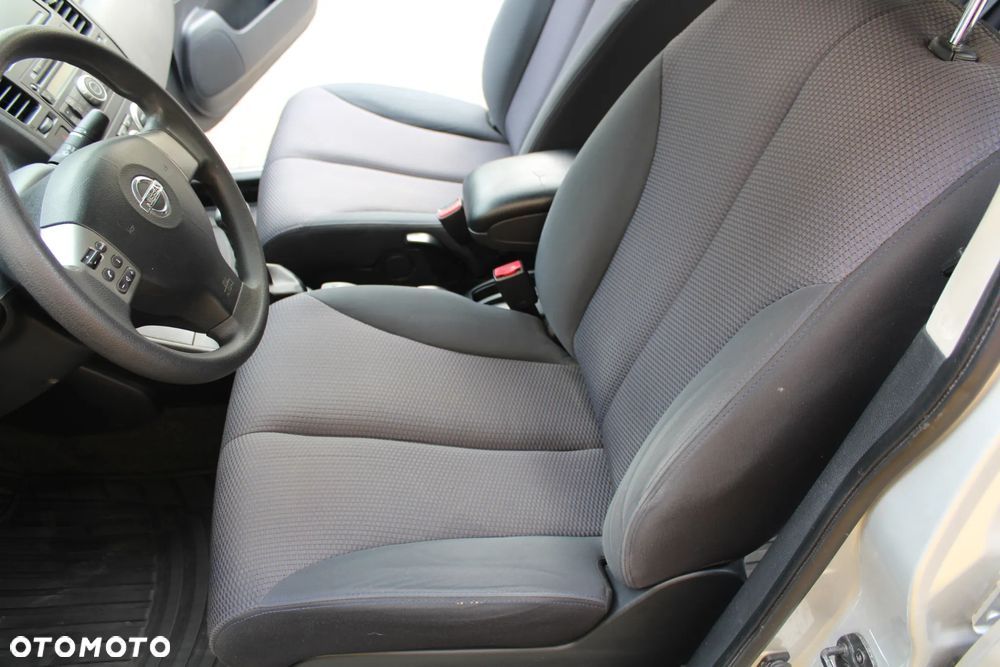 Nissan Tiida 1.6 Acenta - 11