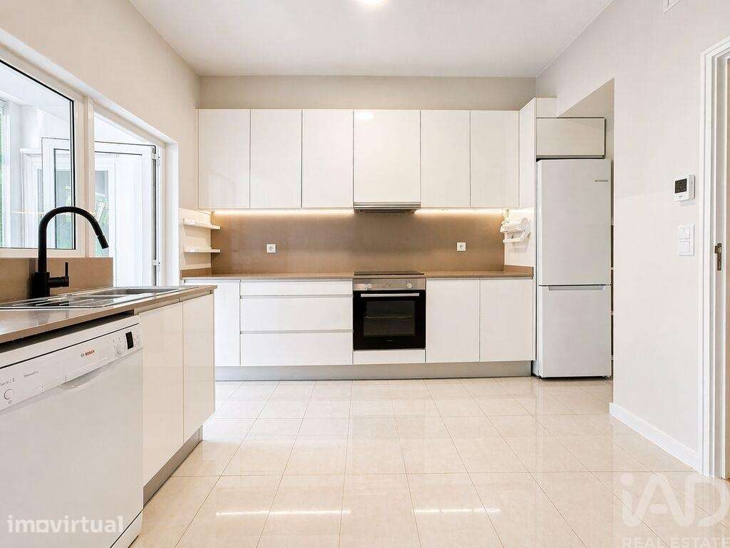 Apartamento T2 em Cascais e Estoril de 120 m2 - Grande imagem: 5/18