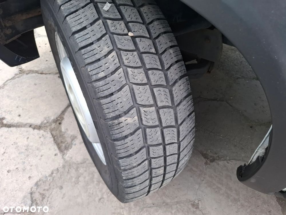 Iveco Daily 35S13 L2H2 ŚREDNIAK Klima HAK 3500KG - 34