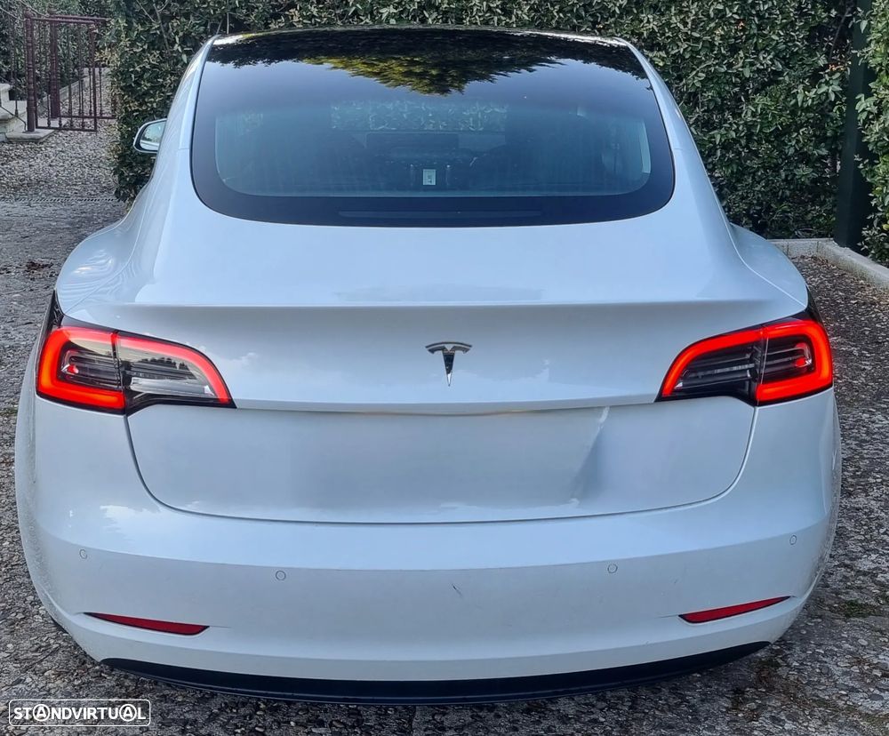 Tesla Model 3 Standard Range Plus RWD - 4