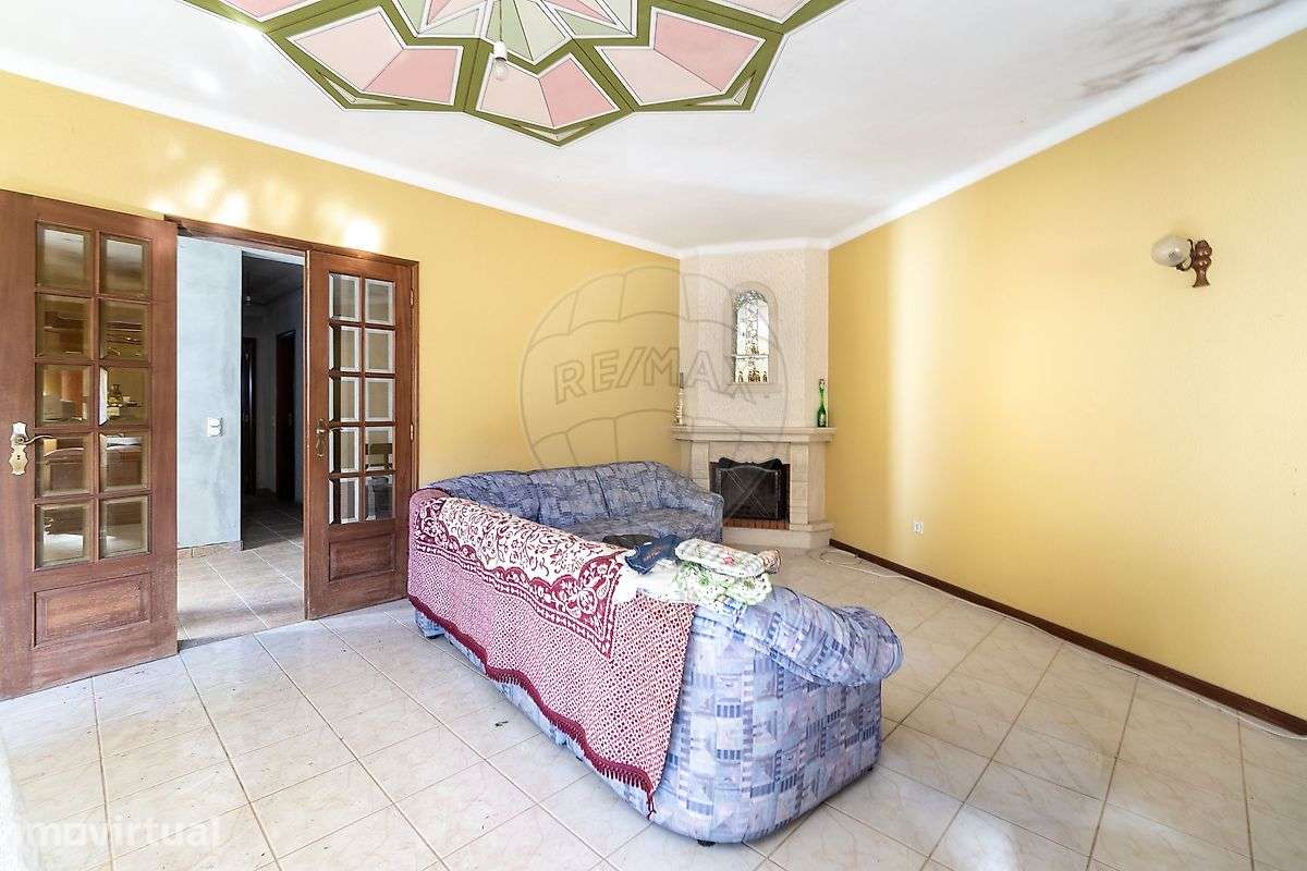 Moradia T3 para venda - Grande imagem: 2/19