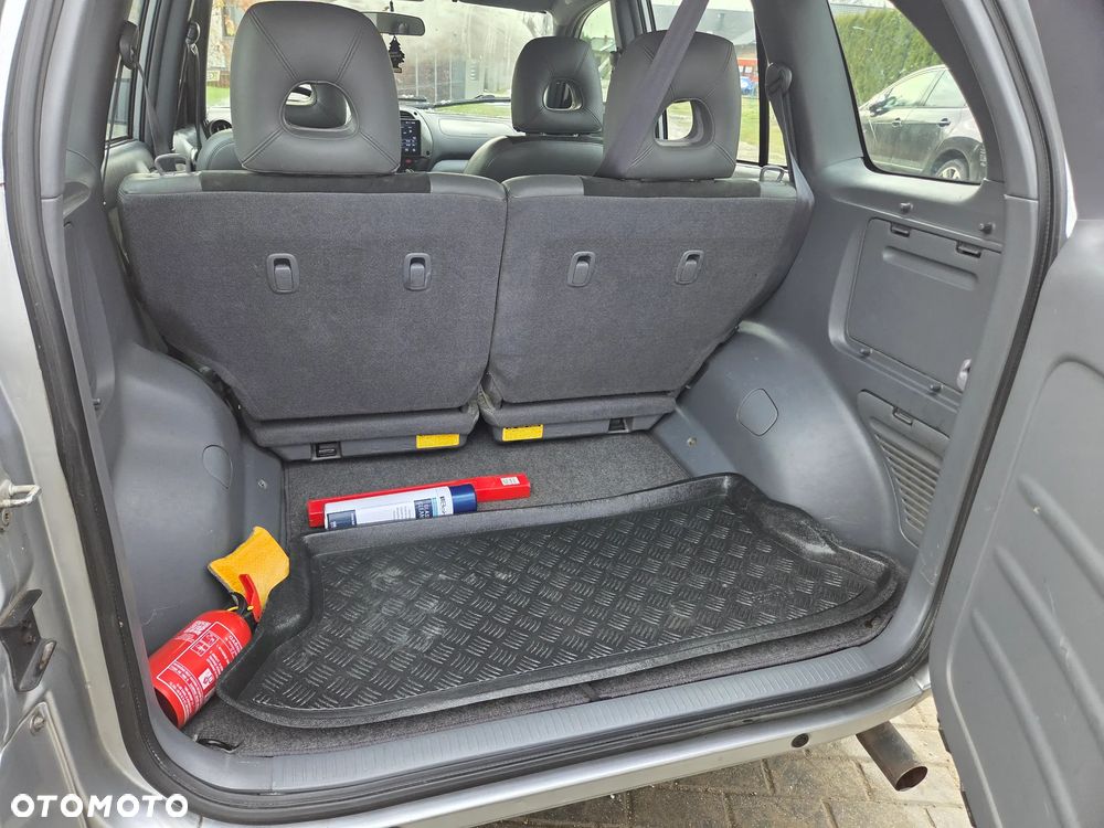 Toyota RAV4 2.0 VVT-i 4x4 - 9