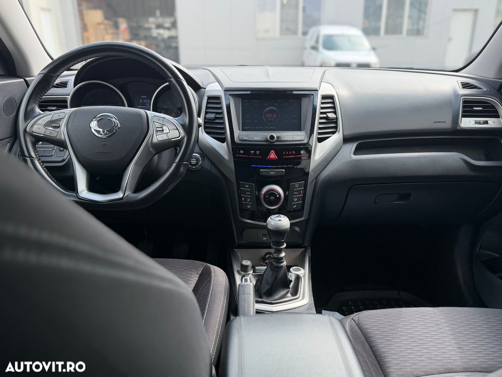 SsangYong Tivoli e-XDi 160 2WD Quartz - 17