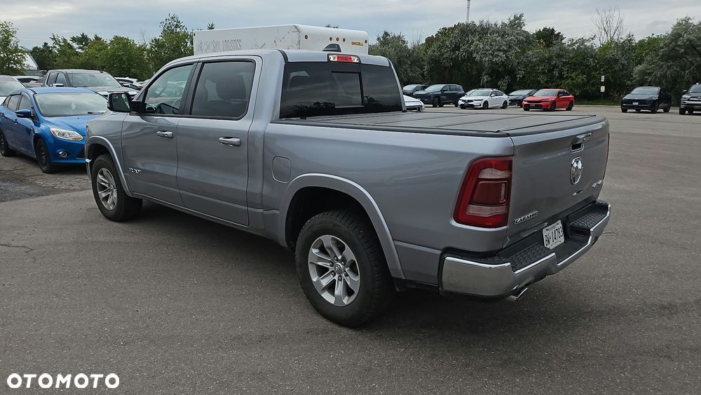 RAM 1500 Crew Cab Shortbed Laramie - 3