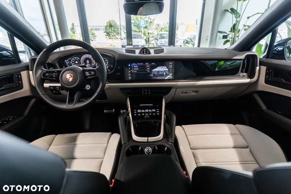 Porsche Cayenne S E-Hybrid PHEV Black Edition - 12