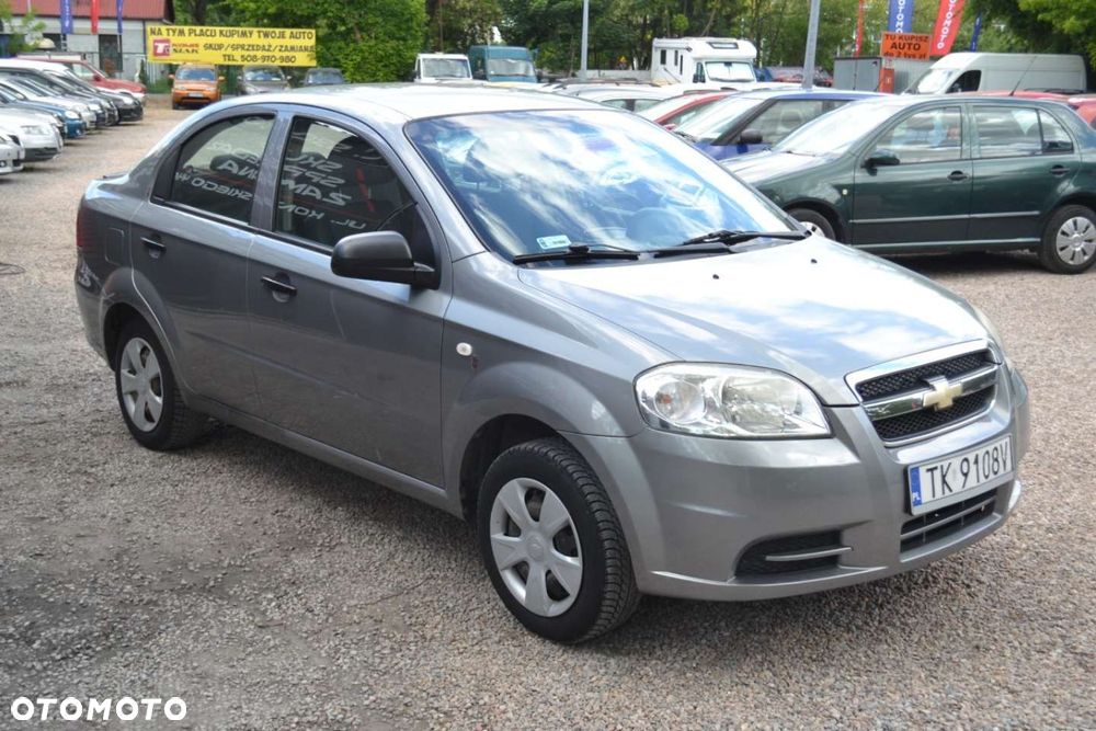 Chevrolet Aveo - 3
