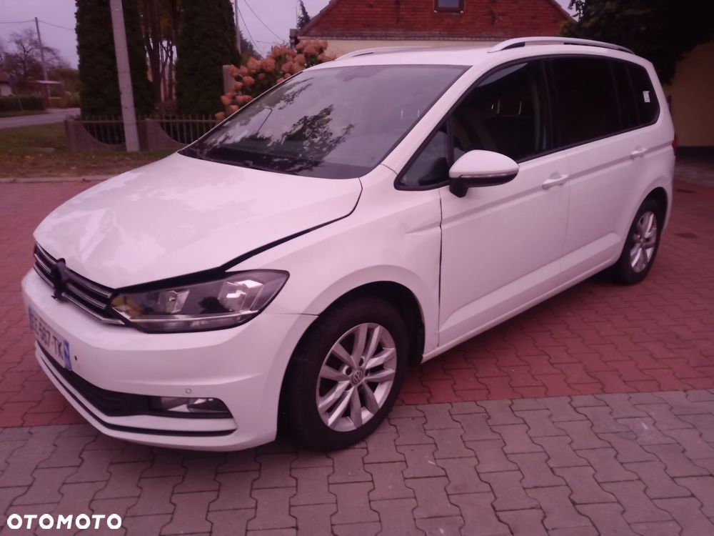 Volkswagen Touran - 3