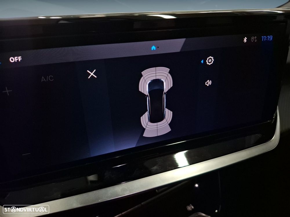 Peugeot 2008 1.2 Hybrid Allure e-DCS6 - 21