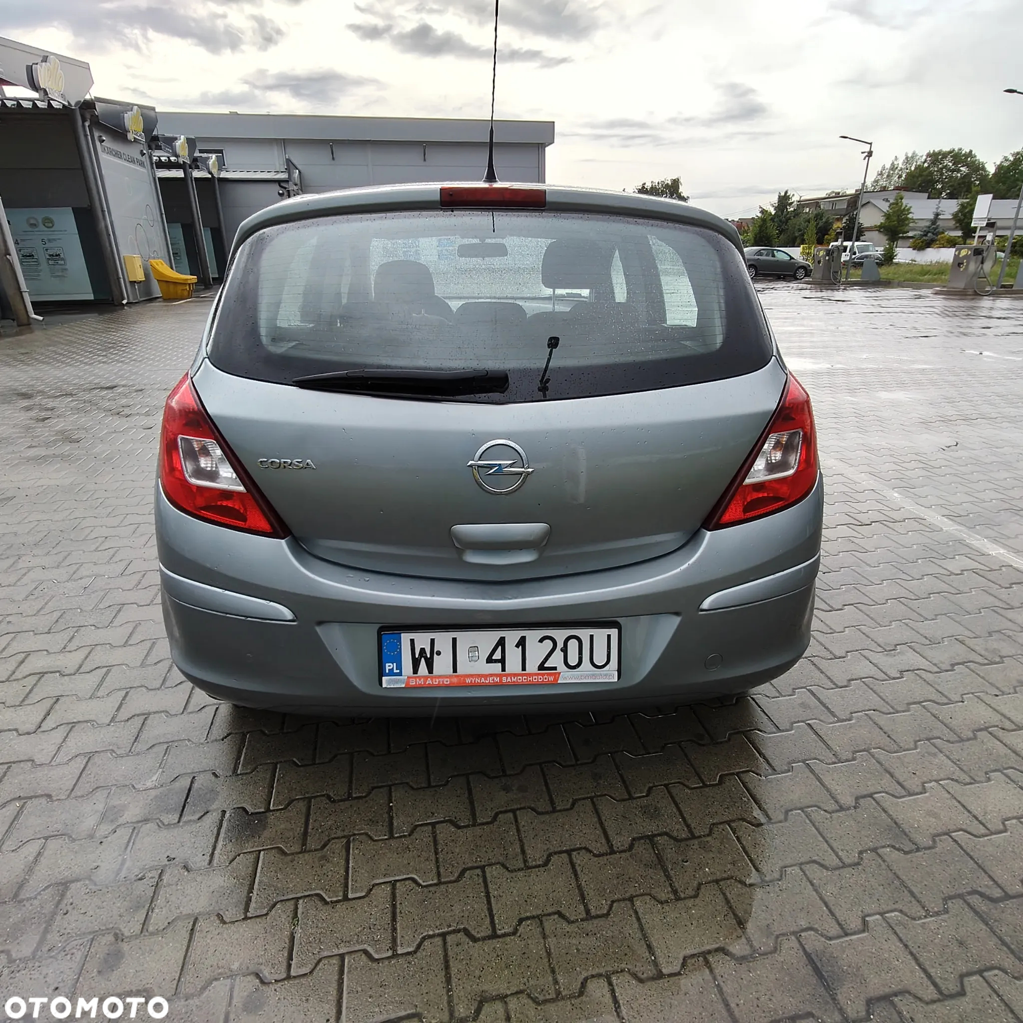 Opel Corsa 1.2 16V Enjoy - 9