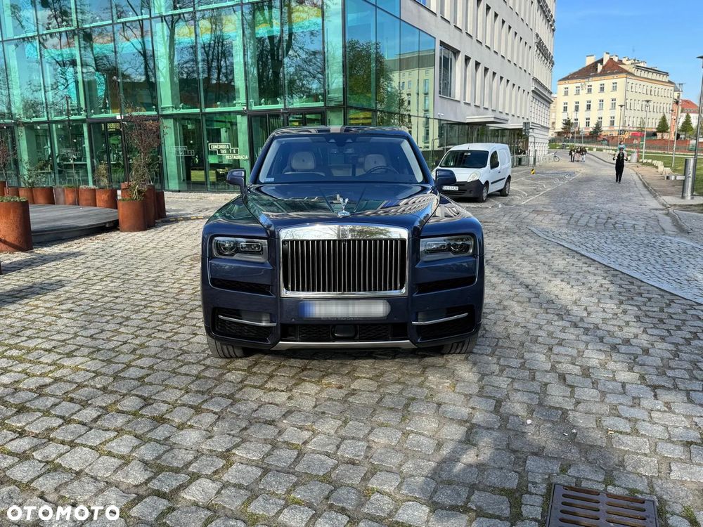 Rolls-Royce Cullinan - 2