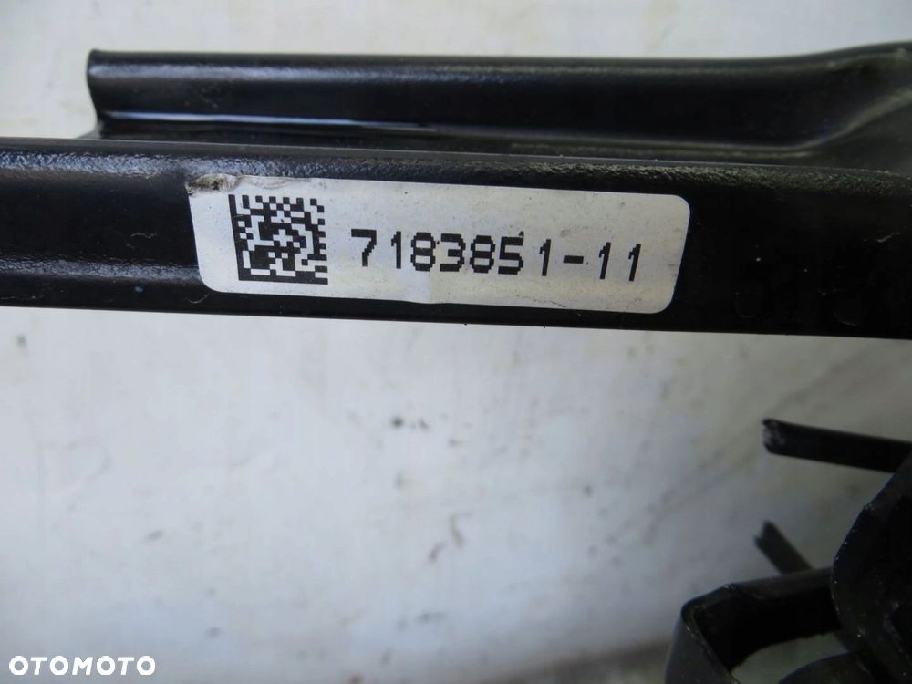 BMW 5 F07 GT 2.0D AUTOMAT PAS PRZEDNI WZMOCNIENIE 09- - 15