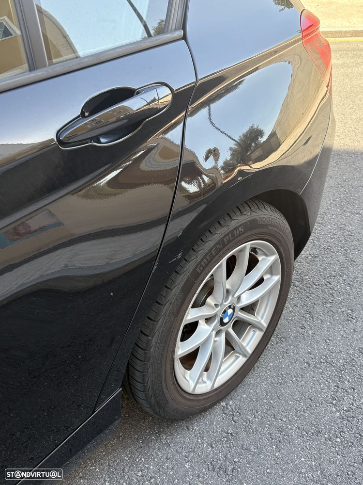 BMW 116 d EfficientDynamics Edition Sport Line - 12