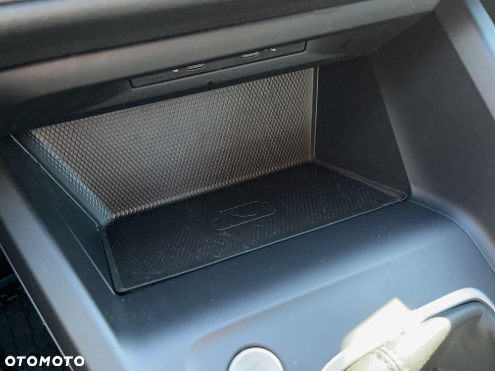 Volkswagen Golf 1.5 TSI EVO Life - 25