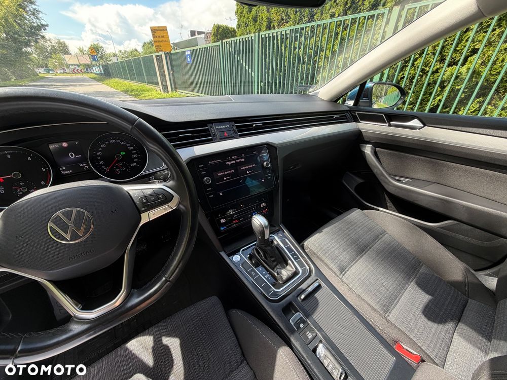 Volkswagen Passat 2.0 TDI EVO Business DSG - 25