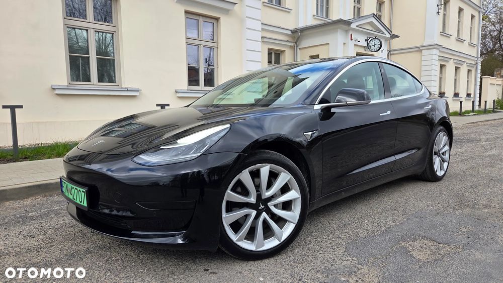 Tesla Model 3 Standard Range Plus - 12