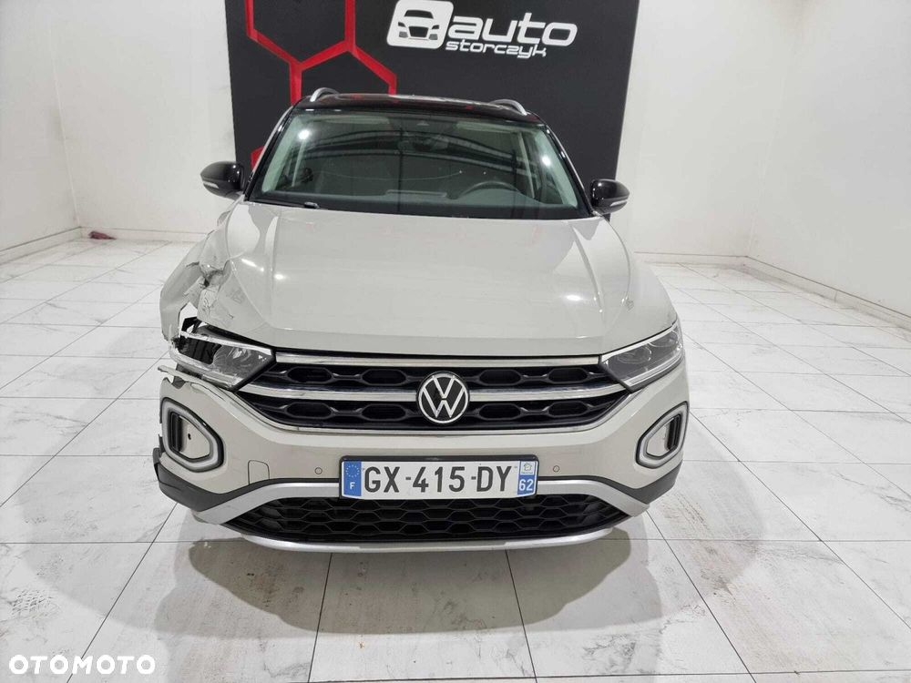 Volkswagen T-Roc - 13