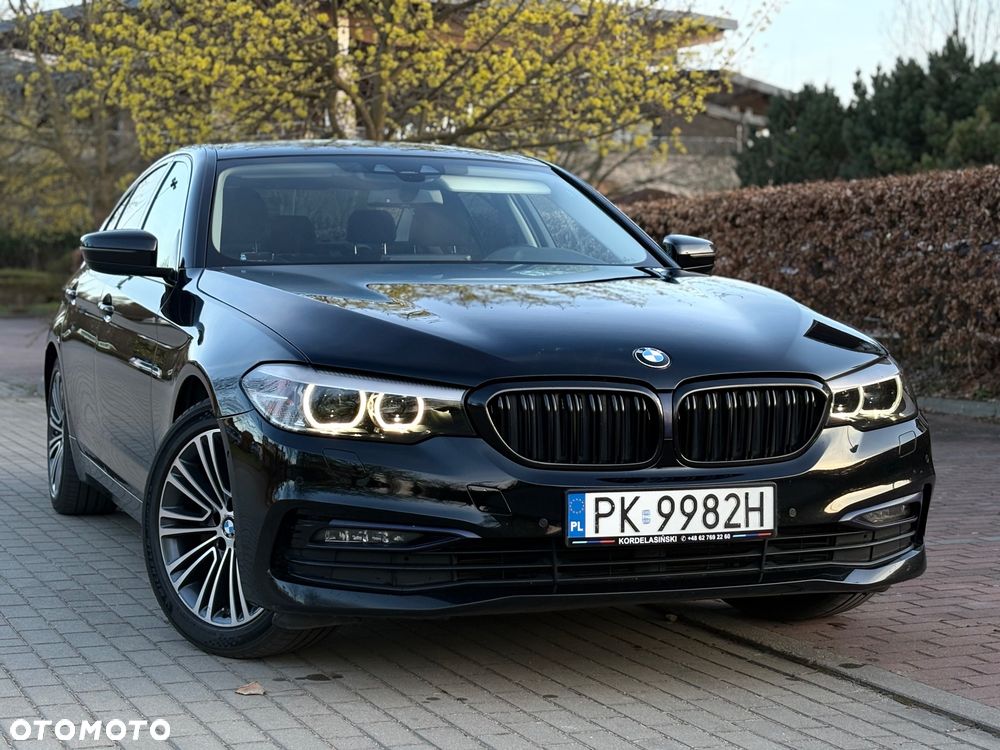 BMW Seria 5 520d Sport Line - 15