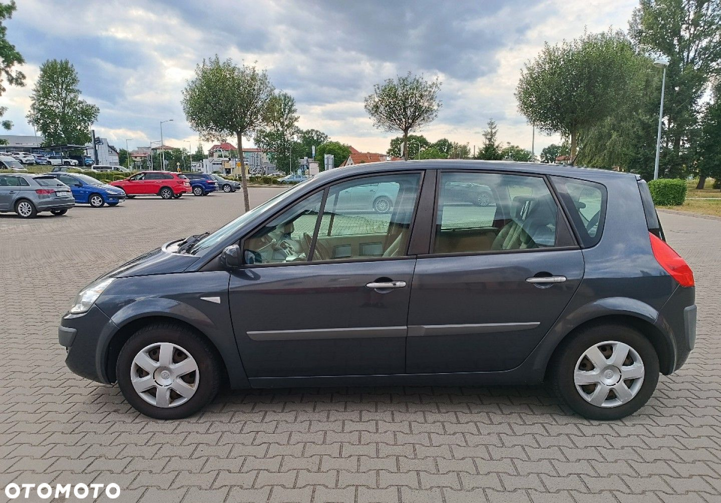 Renault Scenic - 6