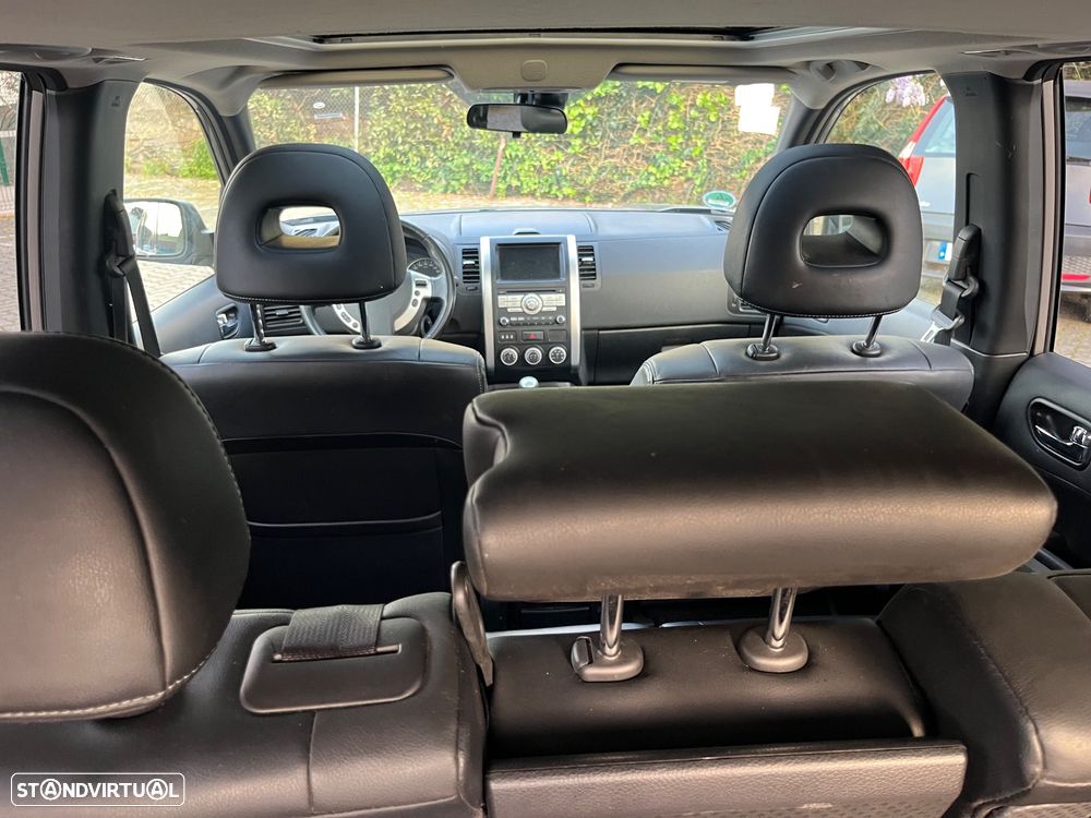 Nissan X-Trail 2.0 DCi 4x4 DPF Platinum - 27