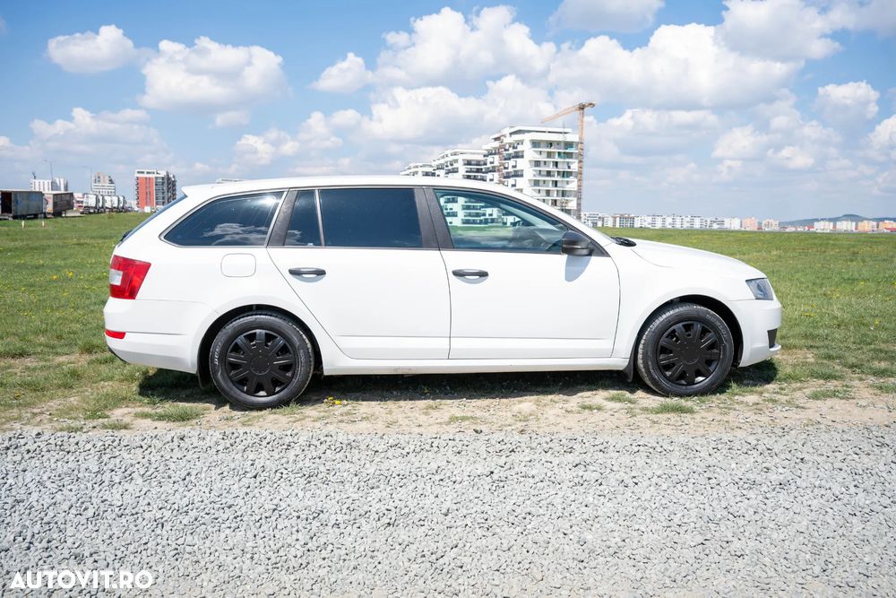 Skoda Octavia 1.6 TDI Edition - 8