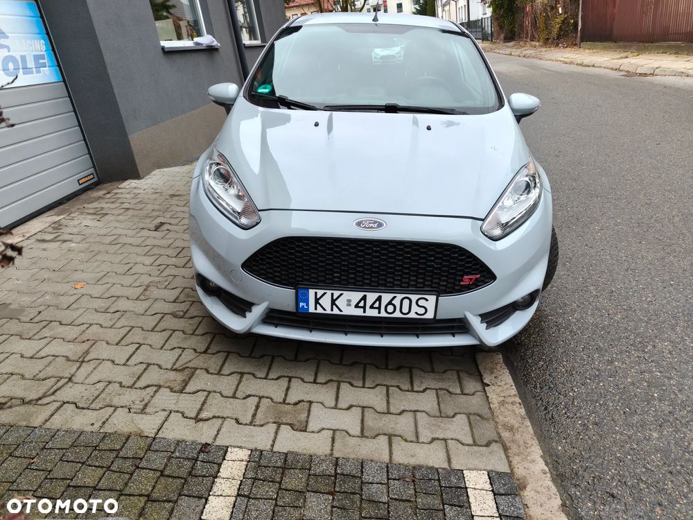 Ford Fiesta 1.6 EcoBoost ST200 - 3