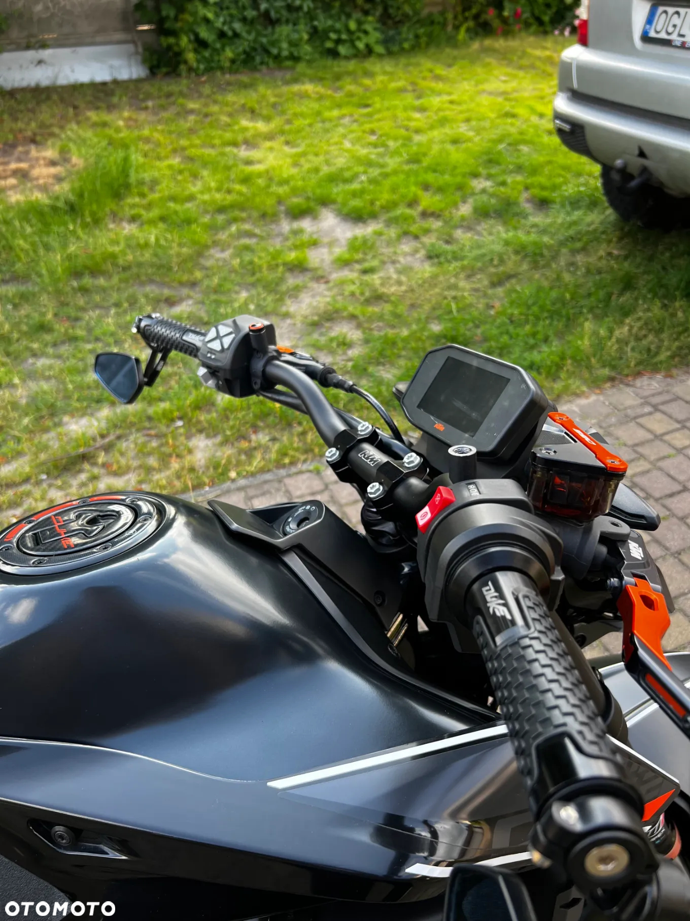 KTM Duke - 17