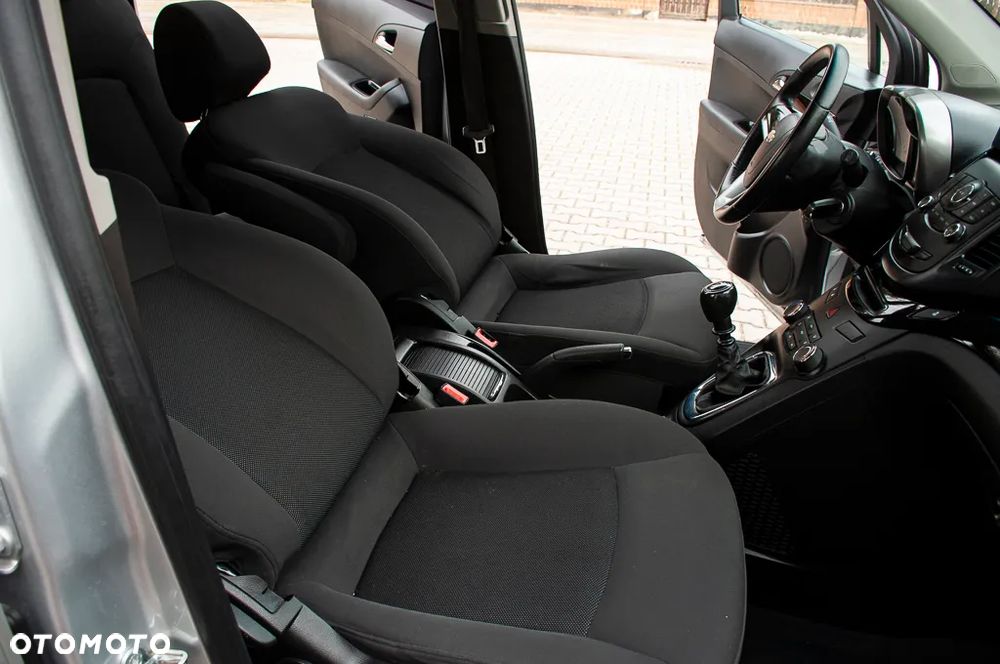 Chevrolet Orlando 1.8 LT+ - 29