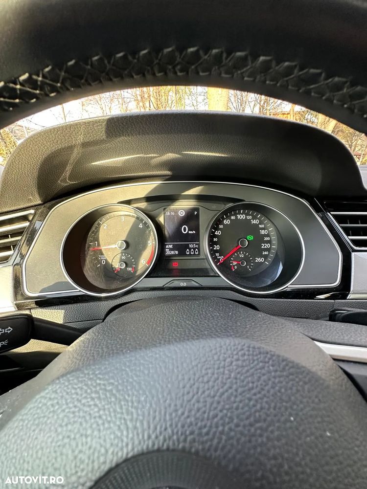 Volkswagen Passat 1.6 TDI (BlueMotion Technology) DSG Comfortline - 5